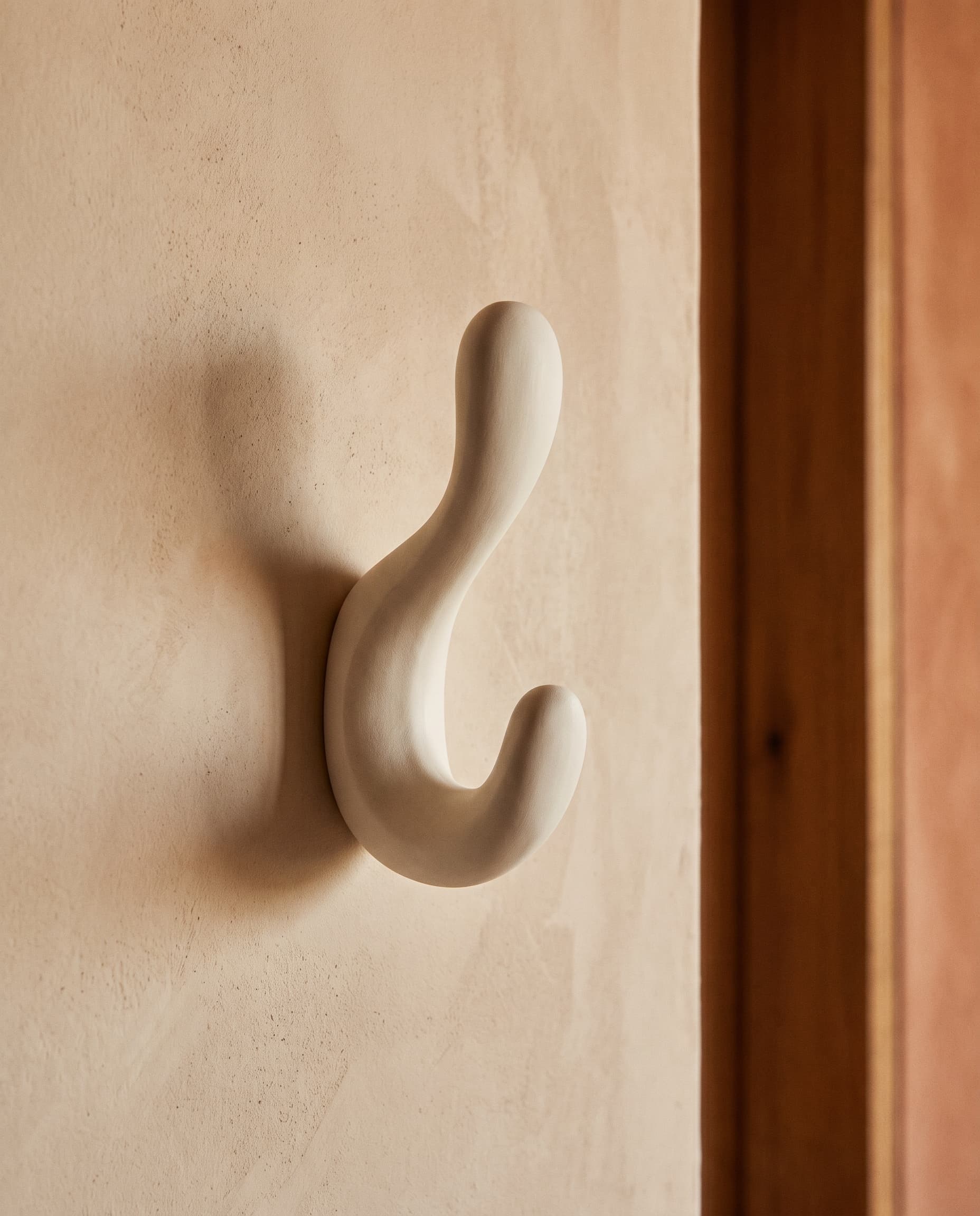 The Wabi Wall Hook